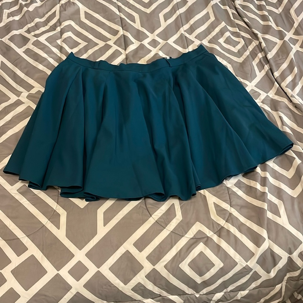 ASOS Curve MIDI Pleated Skater Skirt sexy and flattering size 16